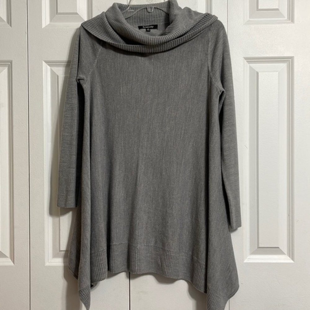 Relativity Gray Cowl Neck Long Sleeve Asymmetrical Hem‎ Sweater Knit Tunic M